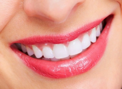 Bọc răng sứ thẩm mỹ Bọc răng sứ thẩm mỹ