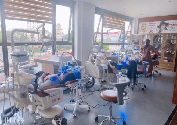 Nha Khoa Quốc Tế Việt Smile Nha Khoa Quốc Tế Việt Smile