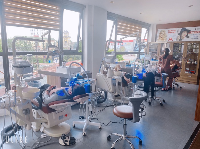 Cơ sở vật chất và sự vô trùng của phòng khám